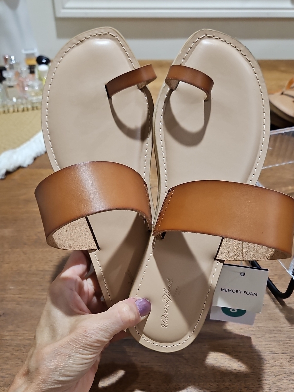 Universal Thread Tan Slide Toe-Ring Sandals